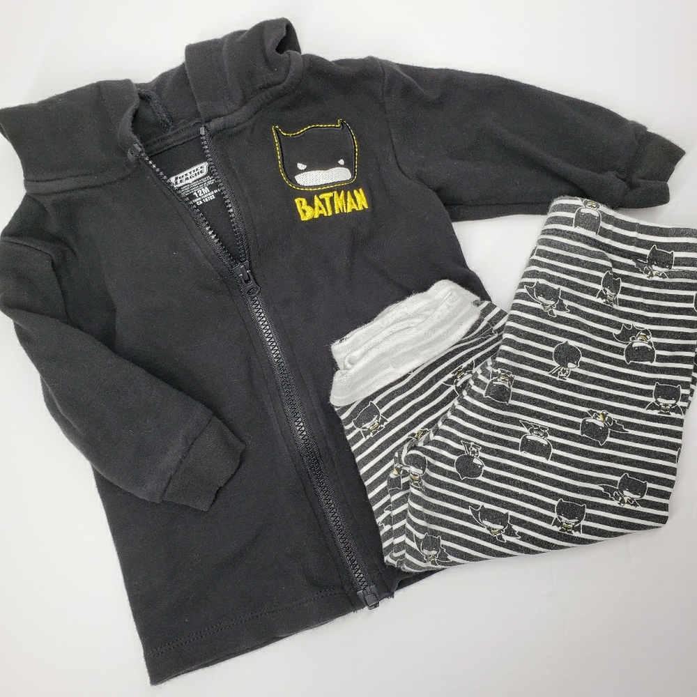 3/$20 Batman infant Matching Set 12M